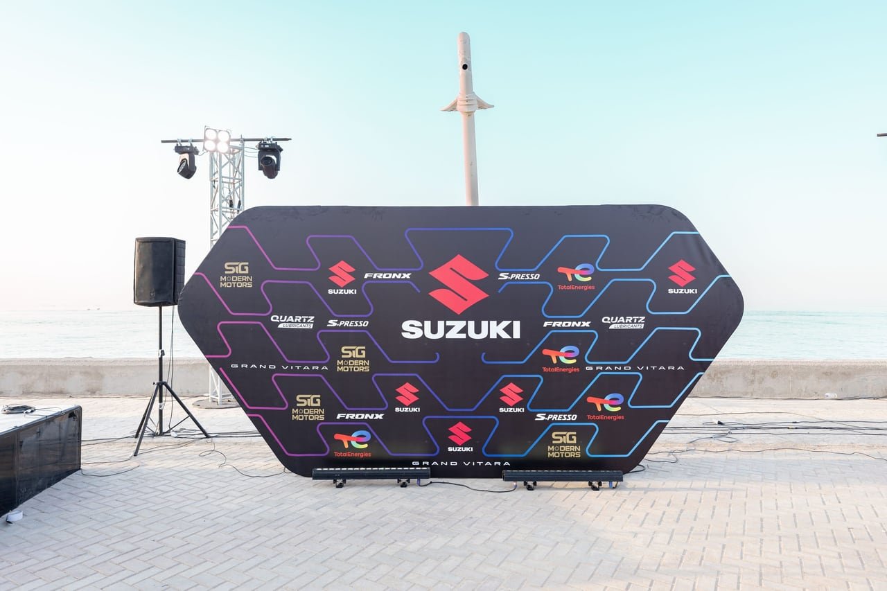 Suzuki car launch: the backdrop wall as built