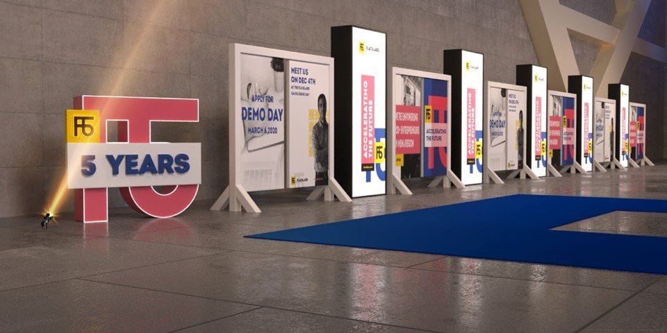 3D render of the "5 Years" display and startup stands.